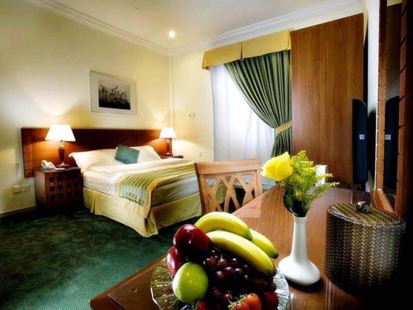 Lily Hotel Suite Mubarraz Al-Hofuf Exterior photo